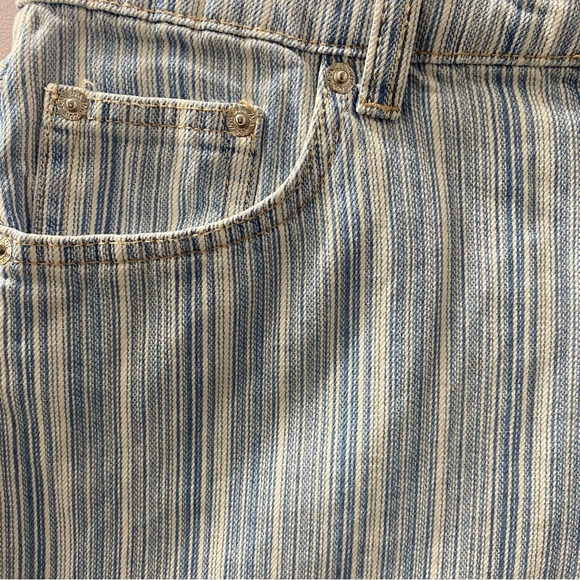 Zara Shorts Women’s Size 6 Blue Stripe High Rise Summer Like New - Picture 5 of 6